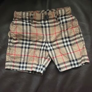 COPY - 3y Burberry Bermuda shorts authentic